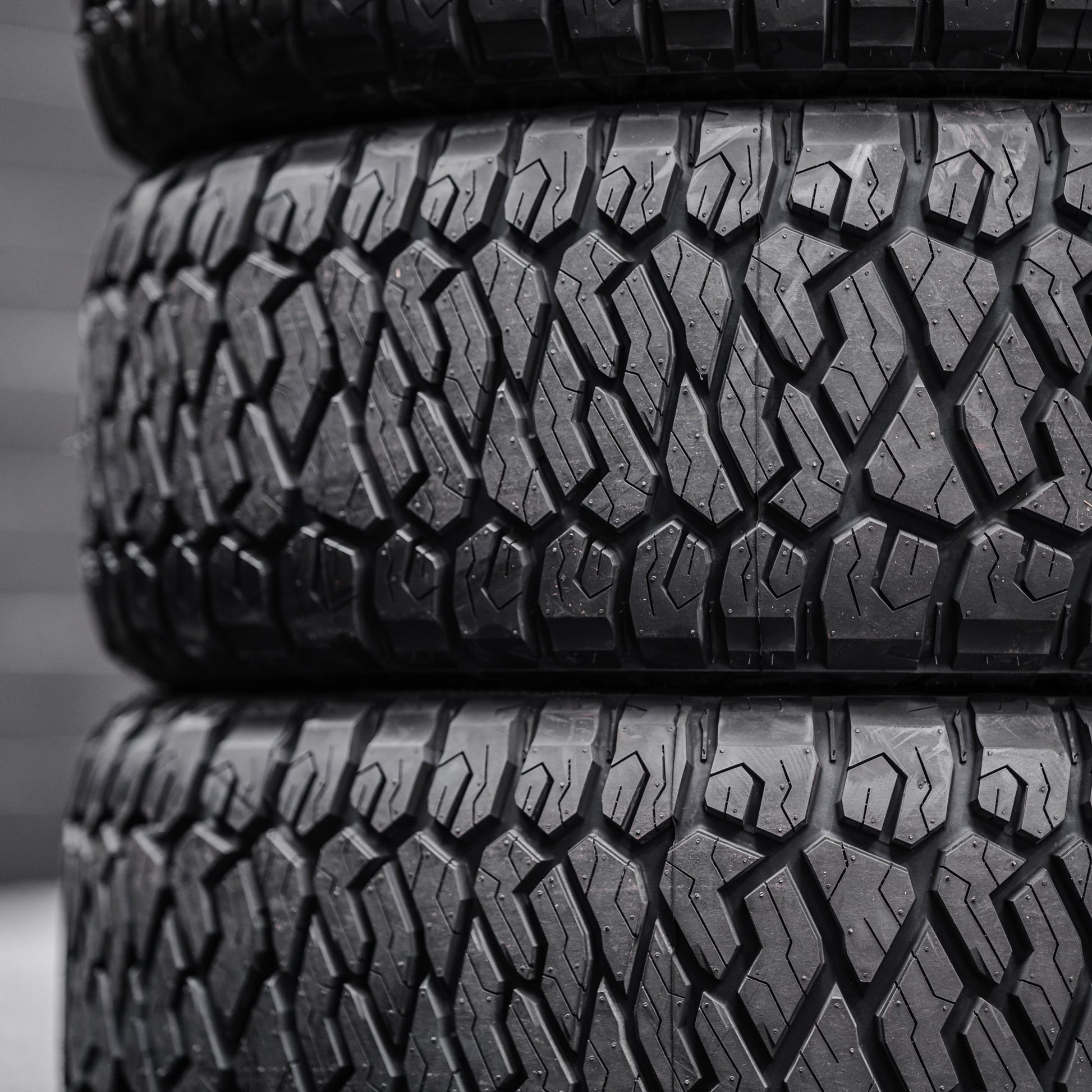 Maxxis RAZR AT-811 — 275/55/R20