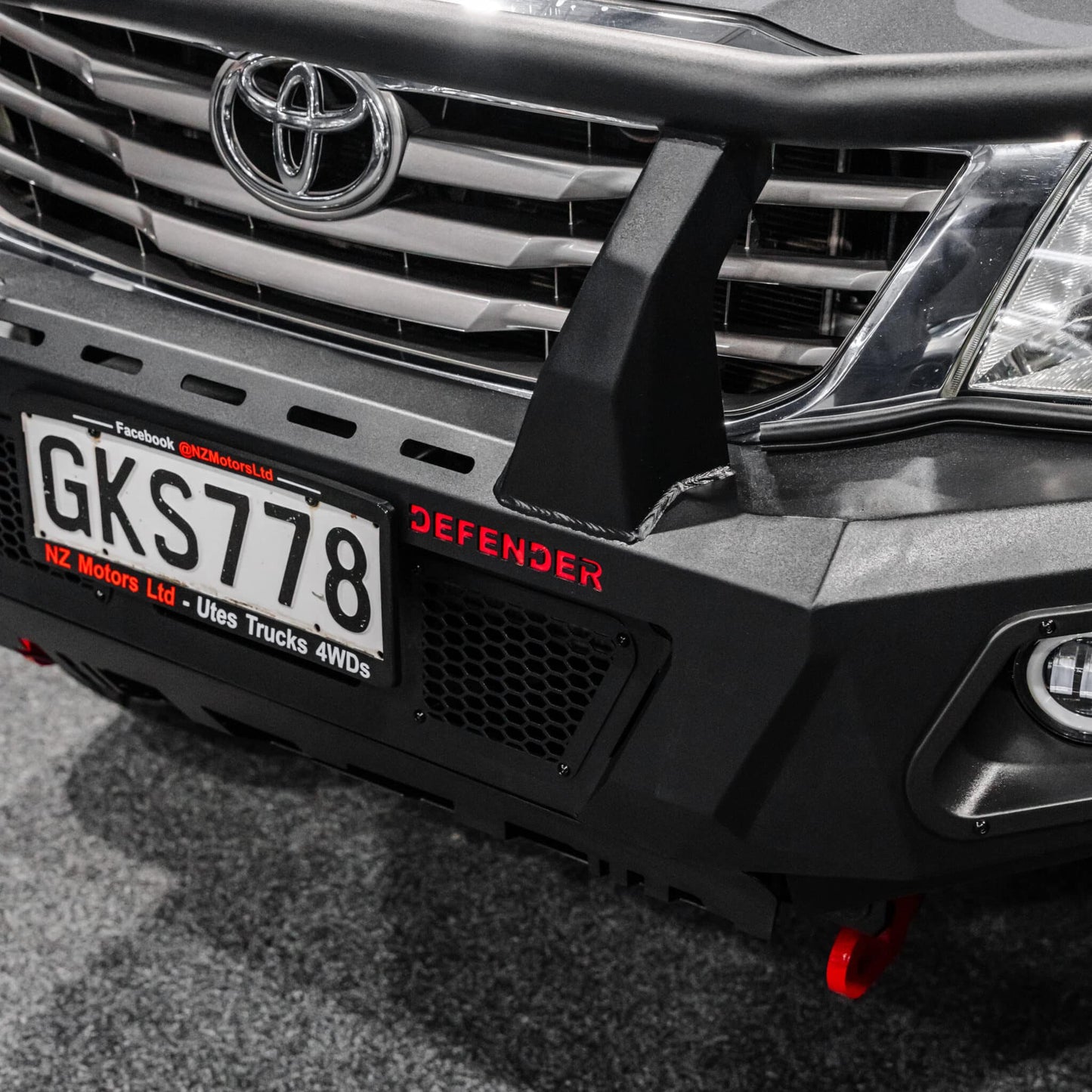 DEFENDER Off-Road Triple Loop Bull-Bar — Toyota Hilux N70 Facelift [2012-2015]