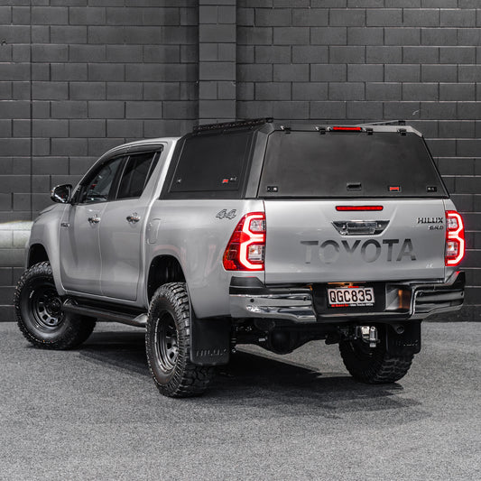 DEFENDER Off-Road Windowless Aluminium Canopy — Toyota Hilux SR5 [2015-Present]