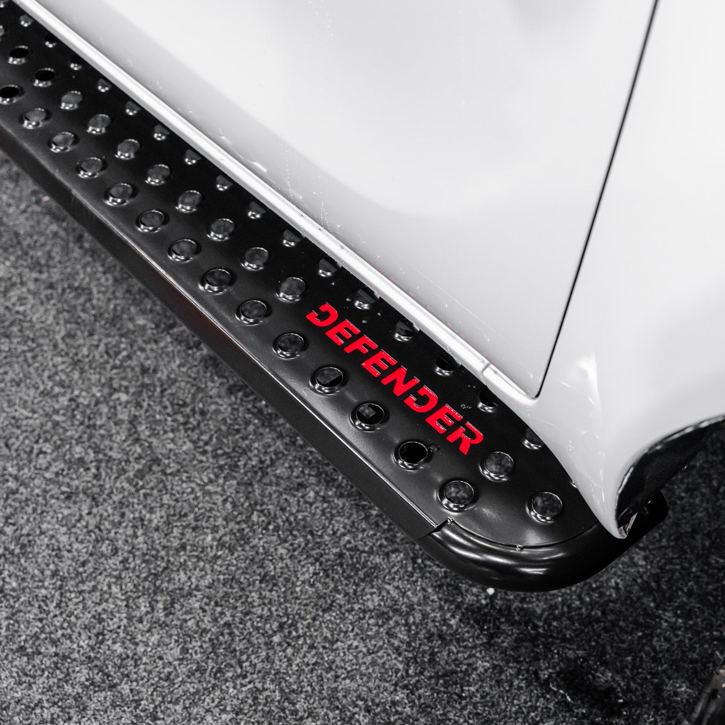 Shield Off-Road Side Steps — TO SUIT TOYOTA HILUX N80 [2015-2021]