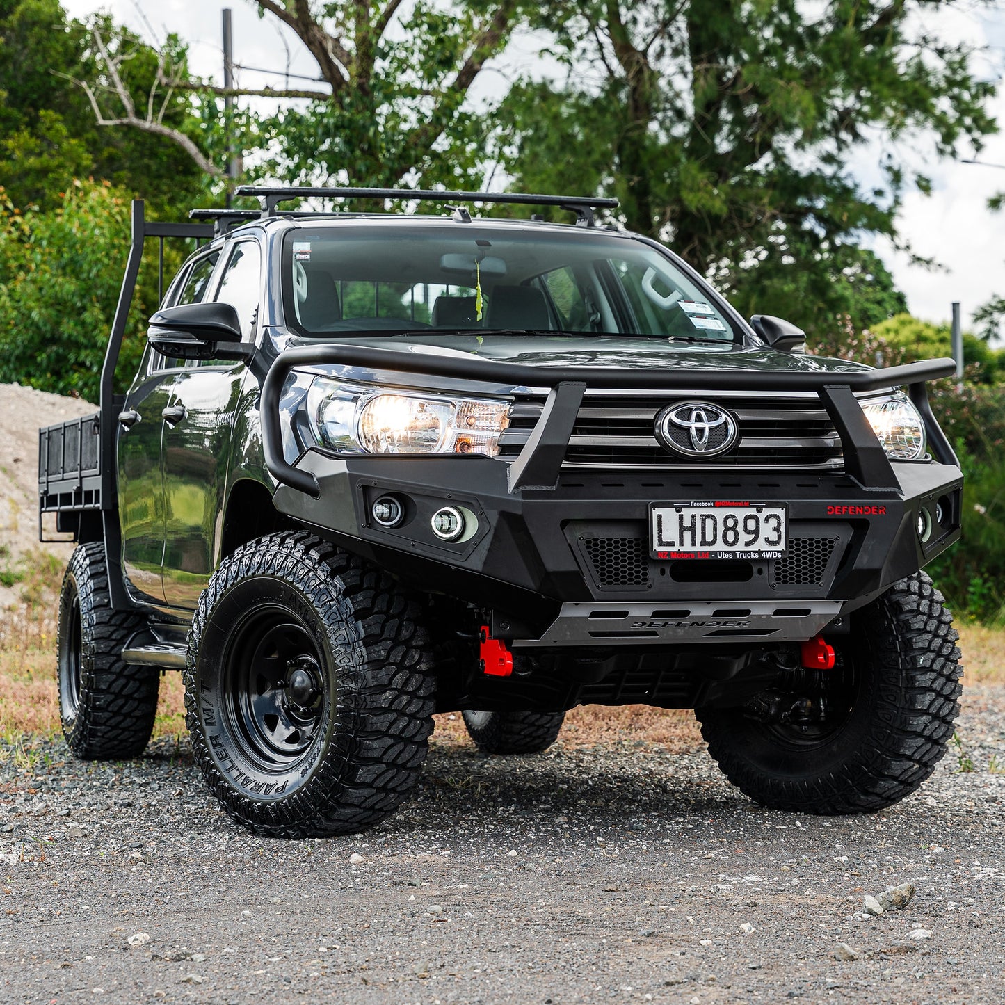 DEFENDER Off-Road Triple Loop Bull-Bar — Toyota Hilux [2015-2020]
