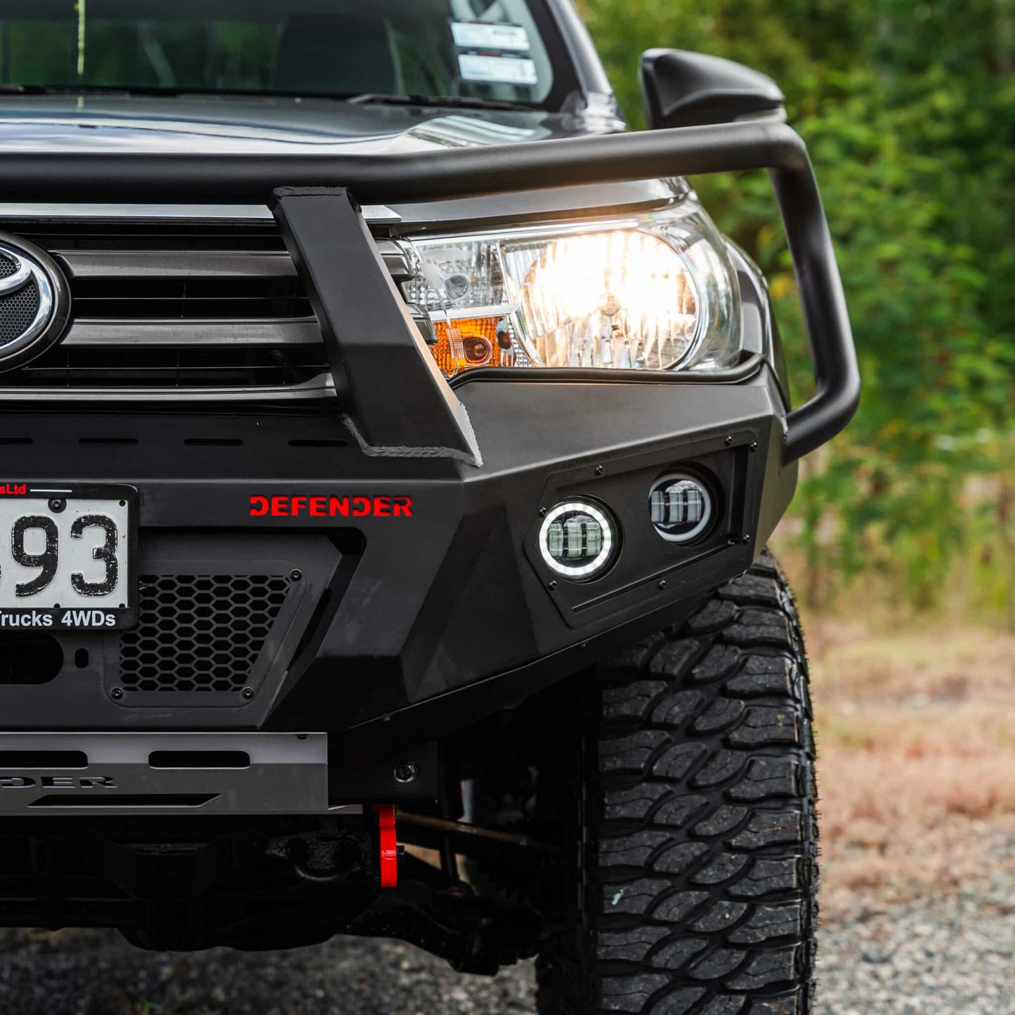 DEFENDER Off-Road Triple Loop Bull-Bar — Toyota Hilux [2015-2020]