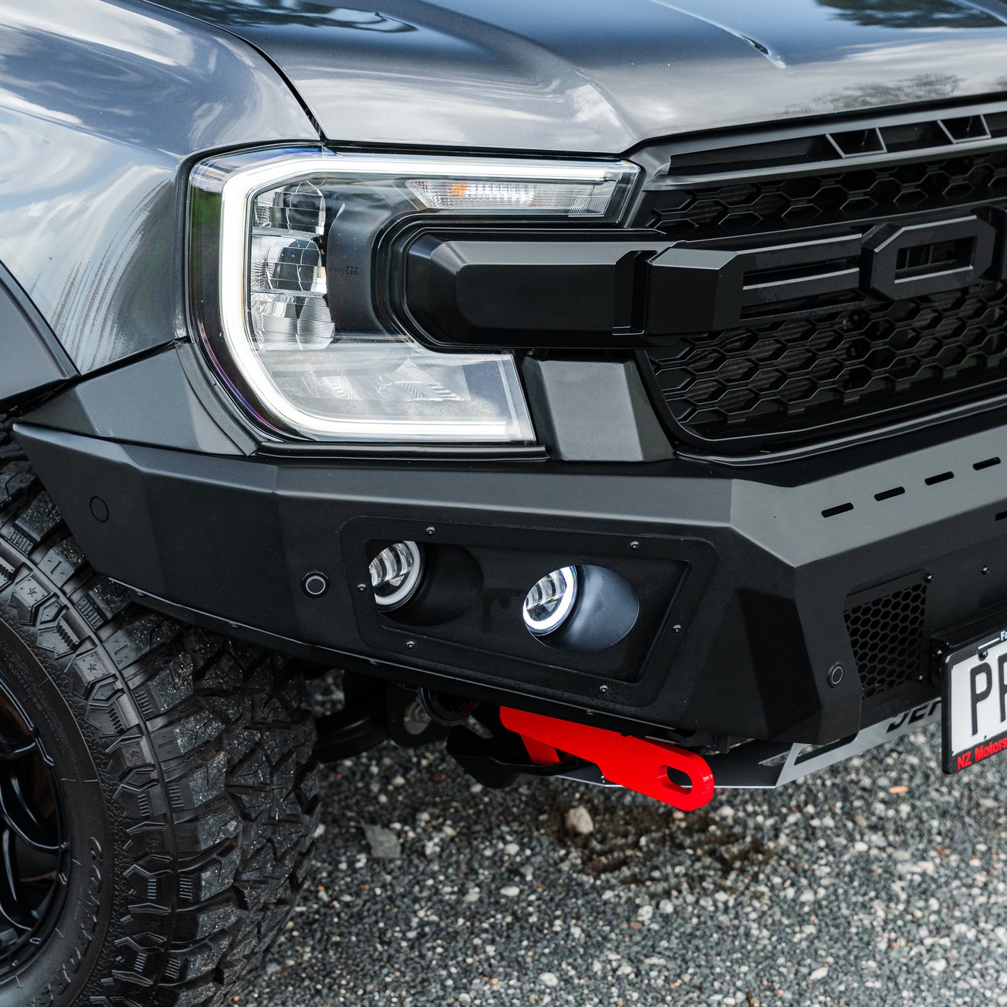 SHIELD Off-Road Loopless Bull-Bar — to suit Ford Ranger Next Gen 2022+