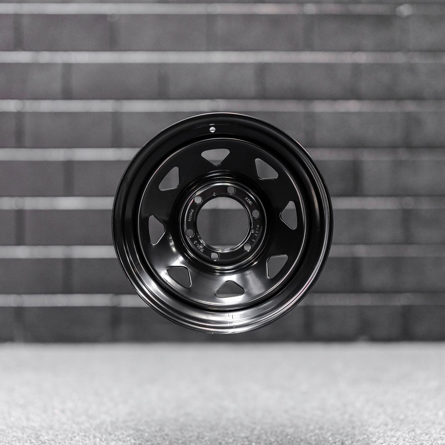 15x8 Triangle Spoke Steel Wheels