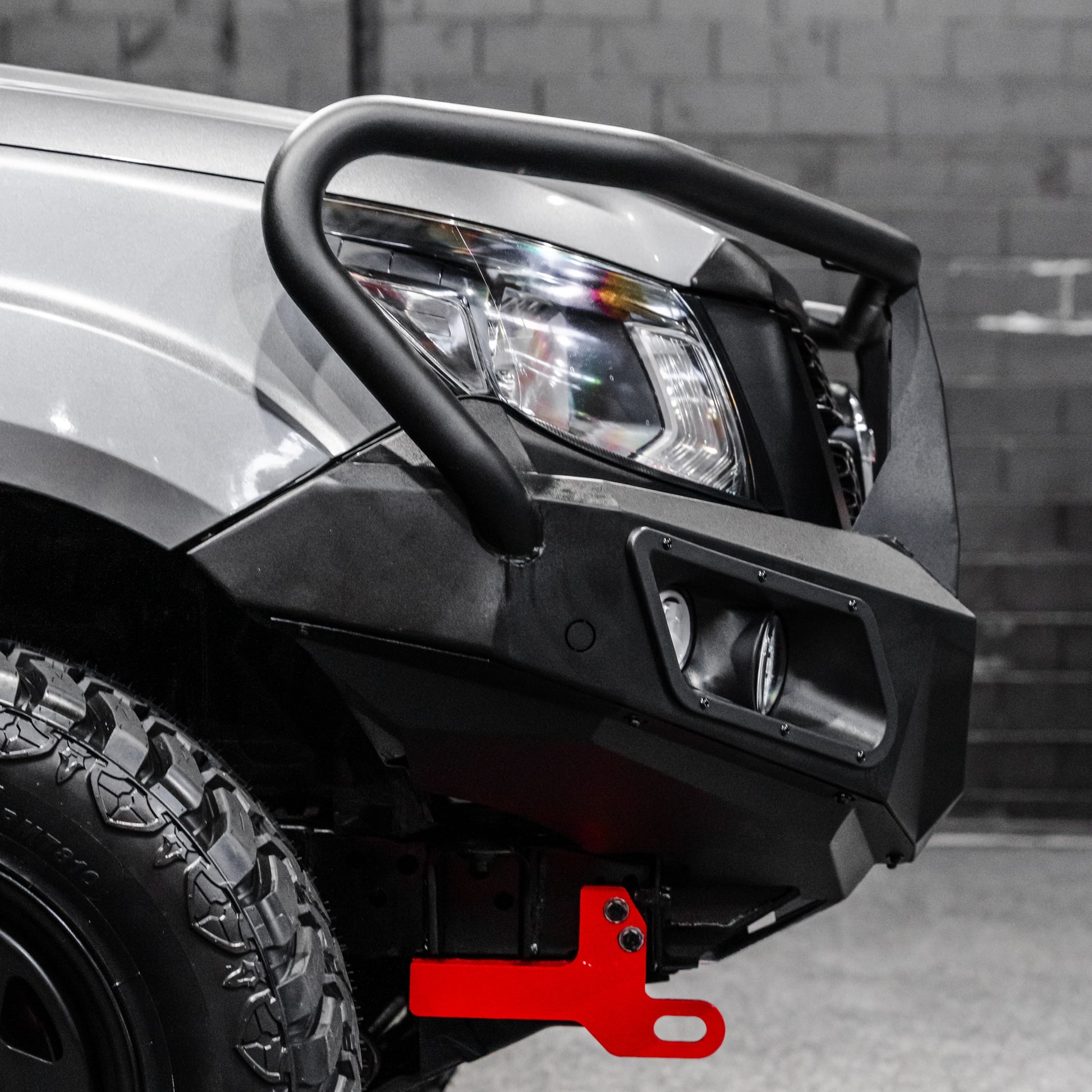 DEFENDER Off-Road Triple Loop Bull-Bar — Nissan Navara [2021-Present]
