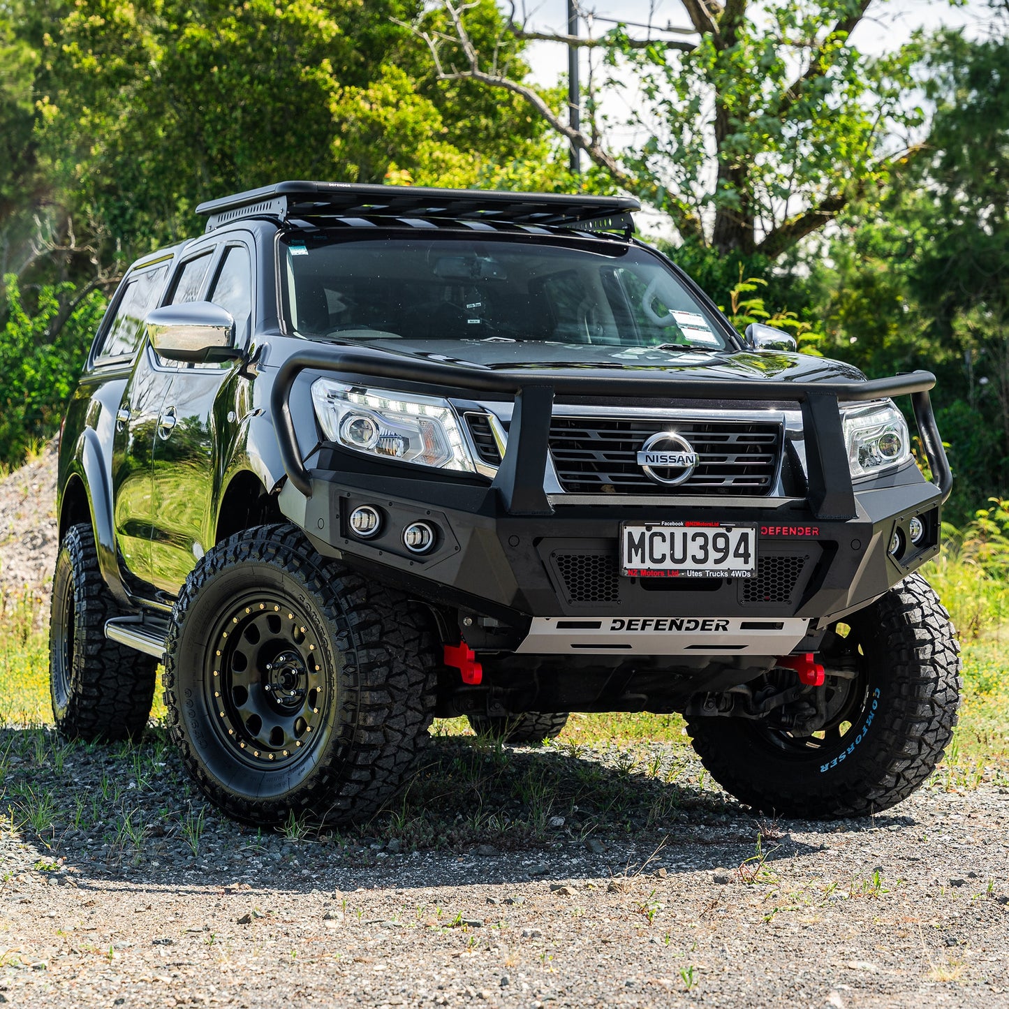 DEFENDER Off-Road Triple Loop Bull-Bar — Nissan Navara [2015-2021]
