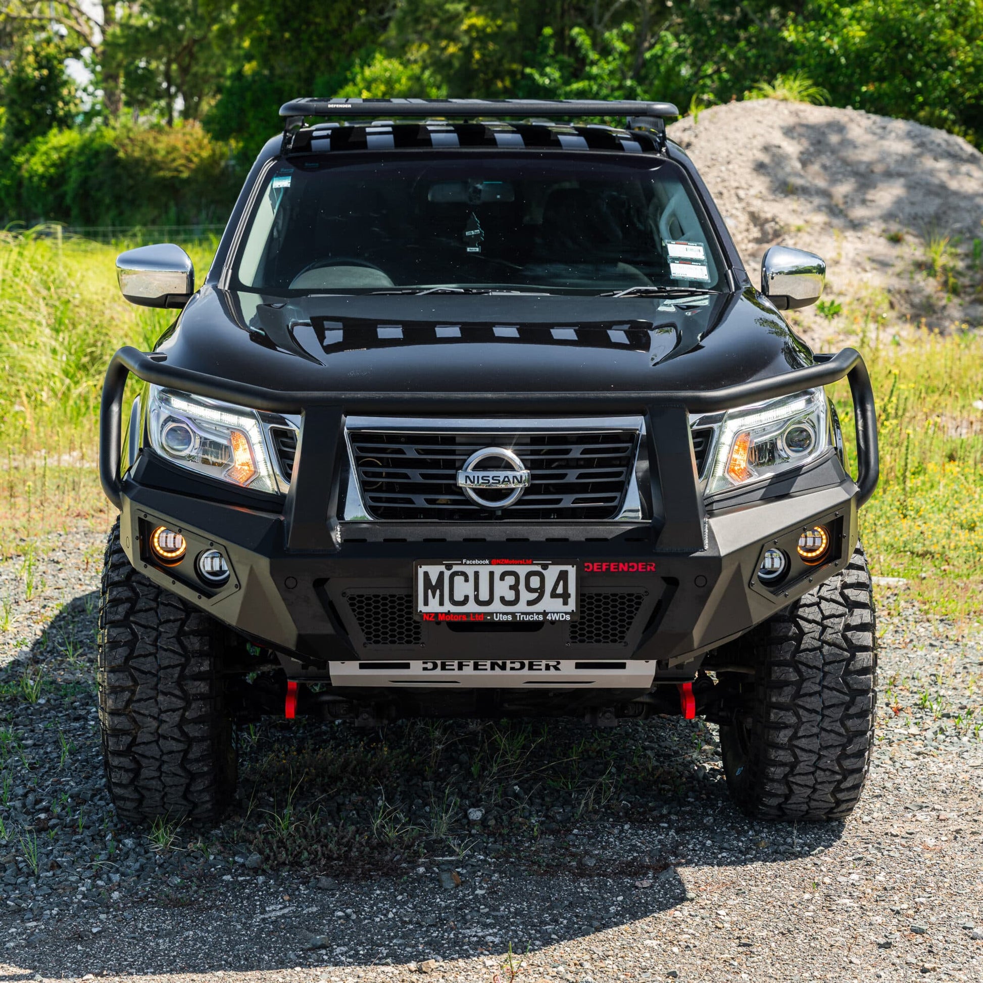 DEFENDER Off-Road Triple Loop Bull-Bar — Nissan Navara [2015-2021]