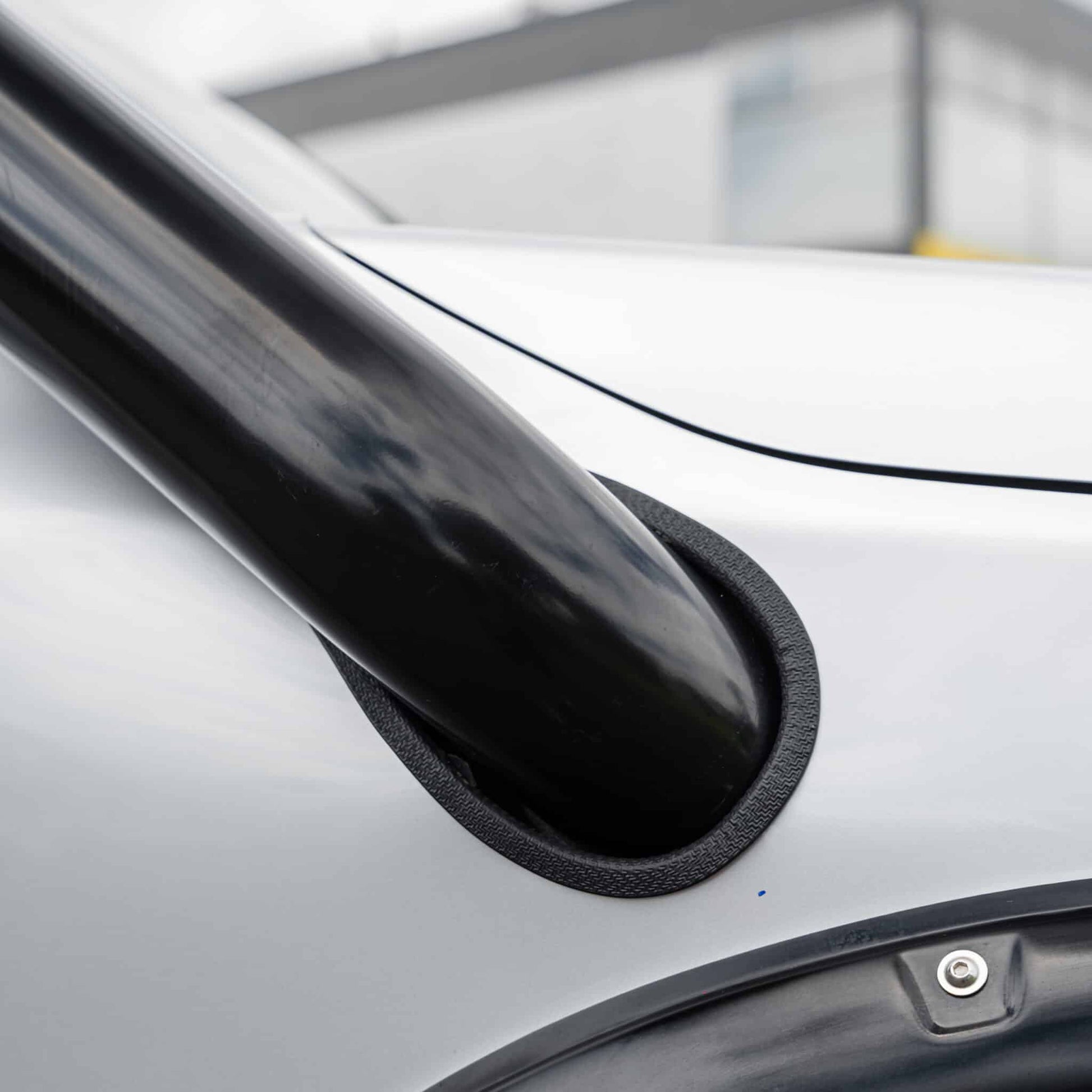 DEFENDER Off-Road Stainless Snorkel — Nissan Navara NP300 2015+