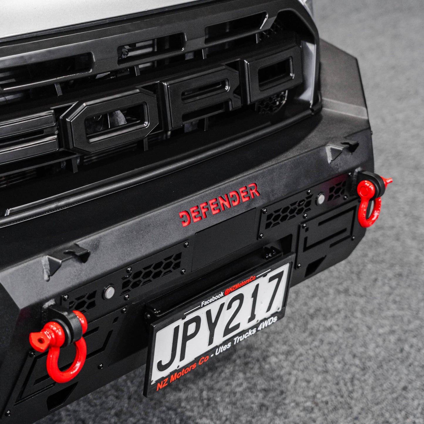 DEFENDER Off-Road Loopless Bull-Bar — Ford Ranger PX2 & 3 [2015-2022]