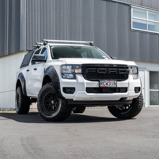 DEFENDER Off-Road Bolt-Style Fender Flares