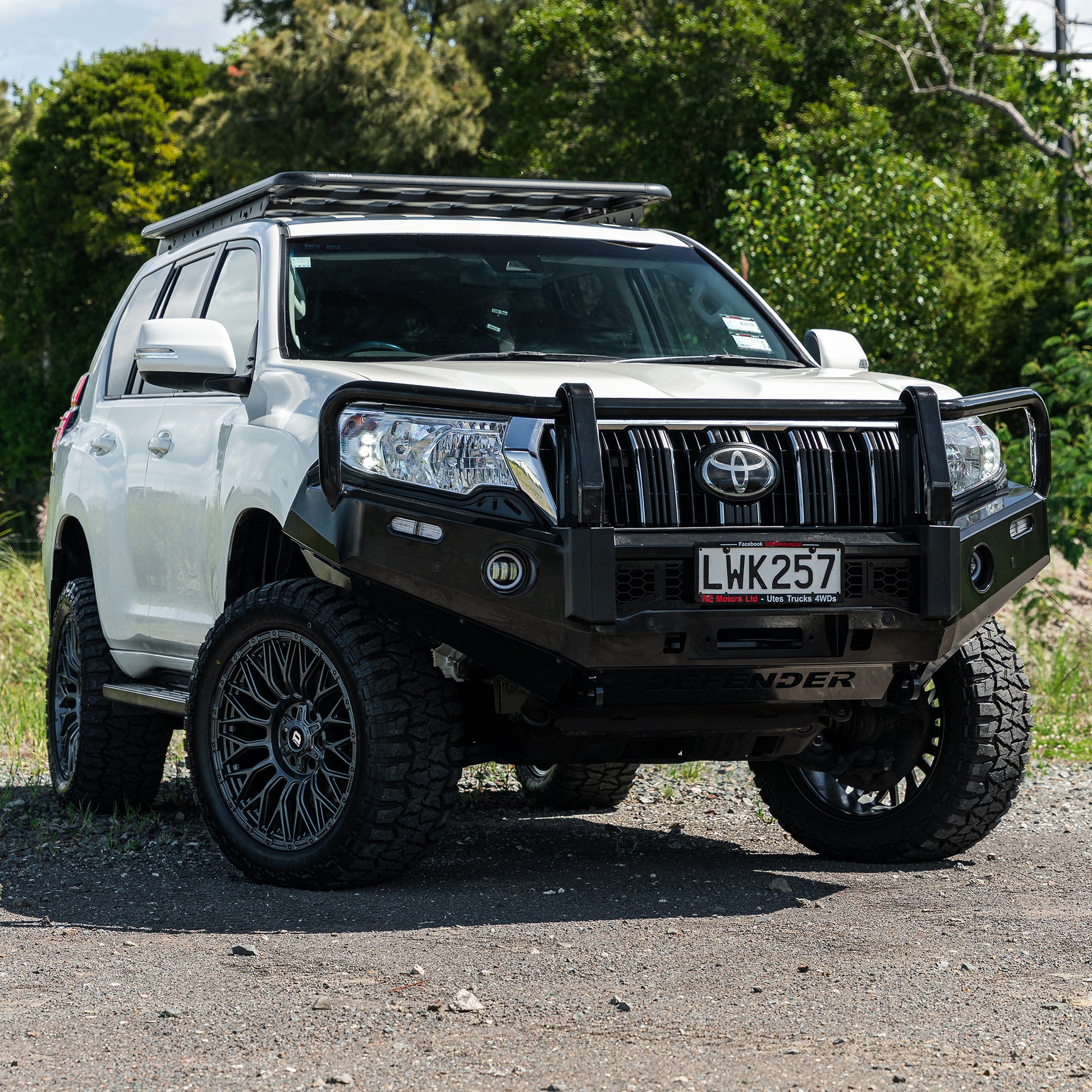 DEFENDER Off-Road Triple Loop Bull-Bar — Toyota Land Cruiser Prado 150 Series [2018-2023]