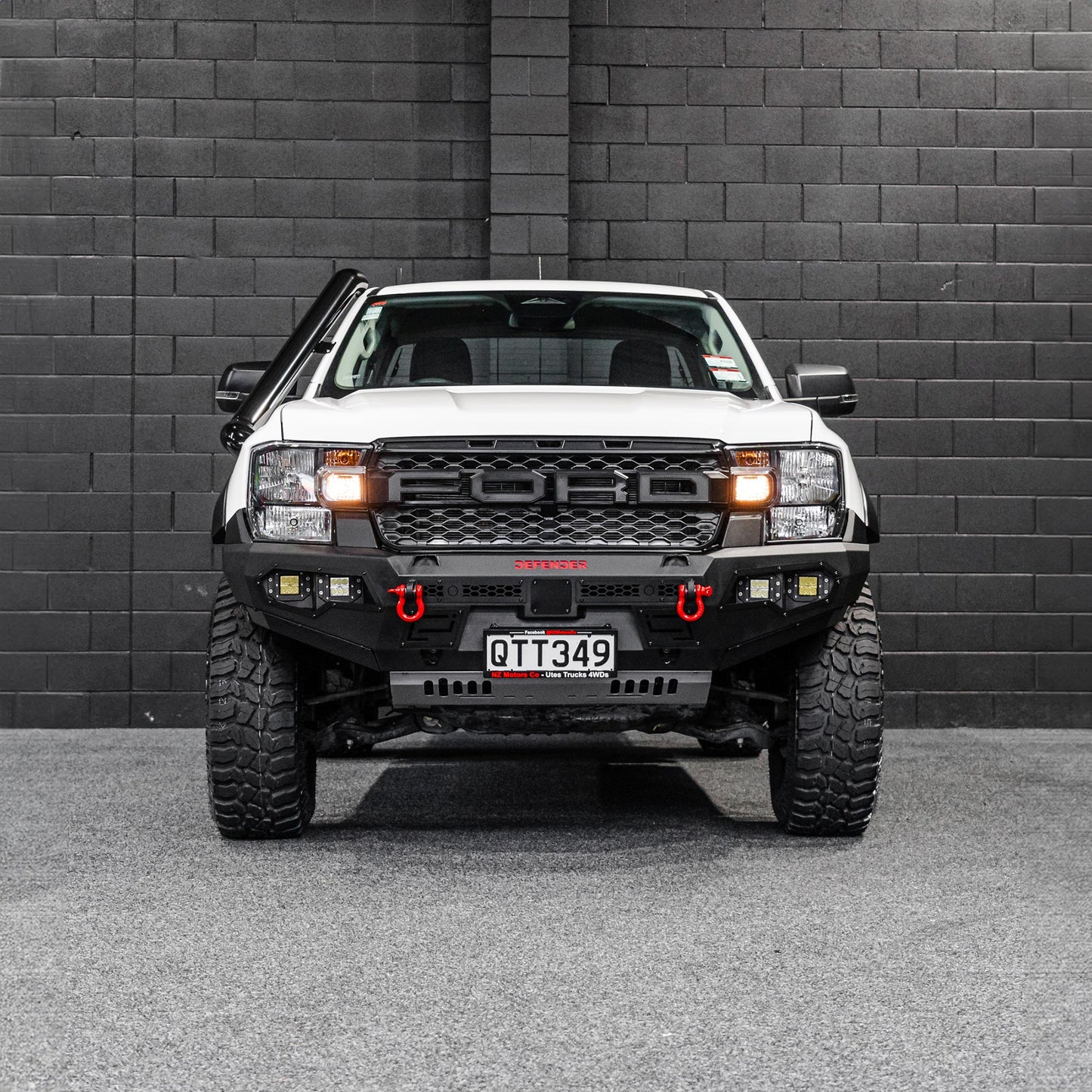 DEFENDER Off-Road Bull Bar + Winch & Spotlights Combo