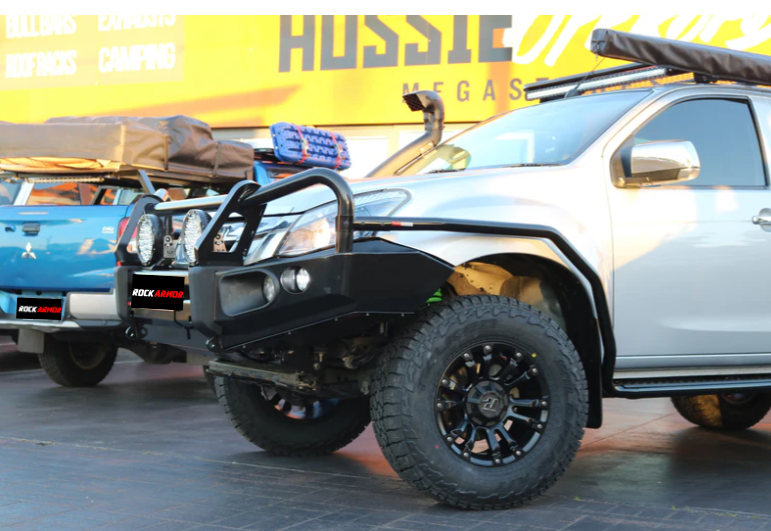 Rockarmor Elite Steel Bullbar To Suit Isuzu Dmax 2012-2020 (Bar Replacement Eyebrows)