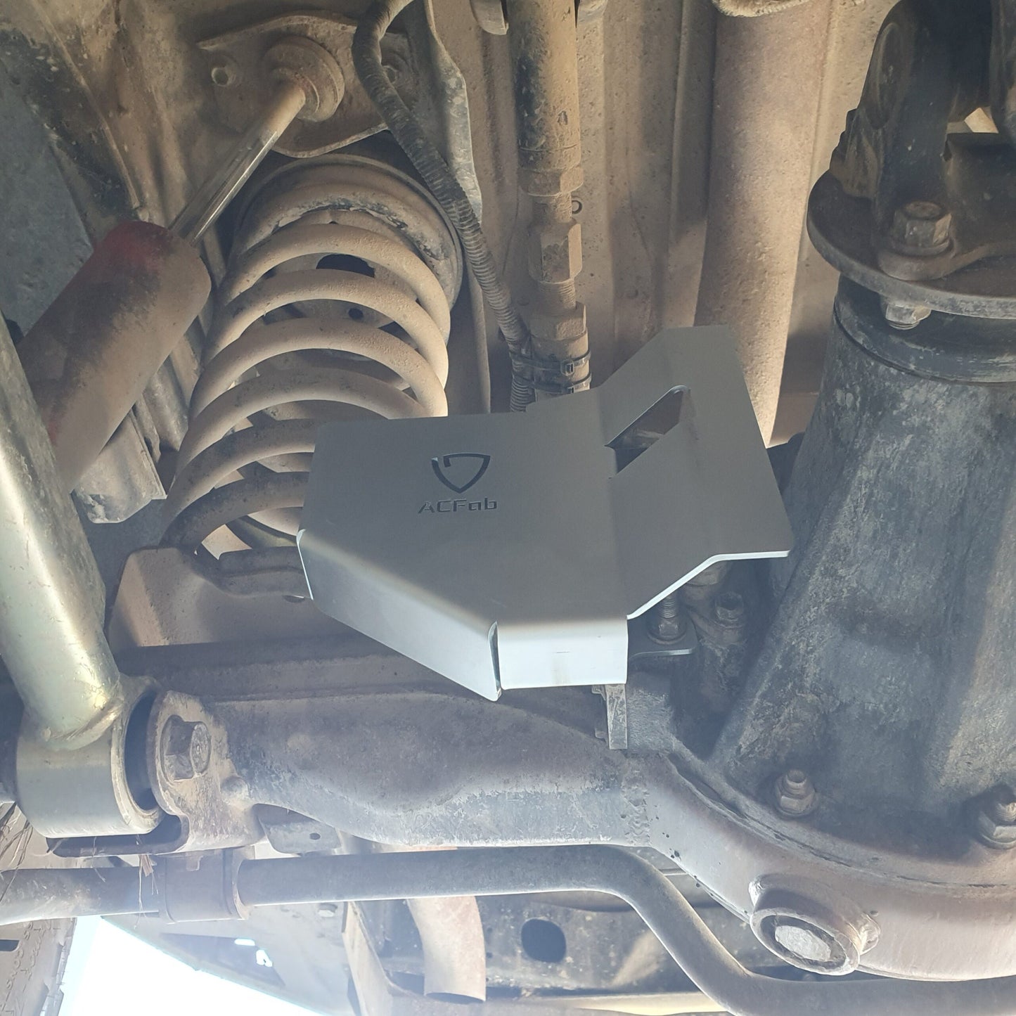 Toyota Landcruiser 76/78/79 and 80 series Rear Diff Locker Guard